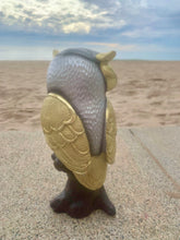 Load image into Gallery viewer, Owl figurine