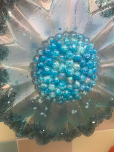 Suncather Blue beach flower