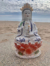Load image into Gallery viewer, Buddha female